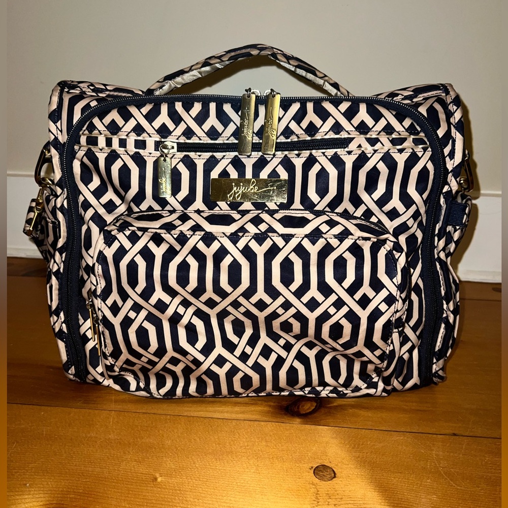 JuJuBe BFF The Navigator diaper bag with coordinated Admiral changing pad